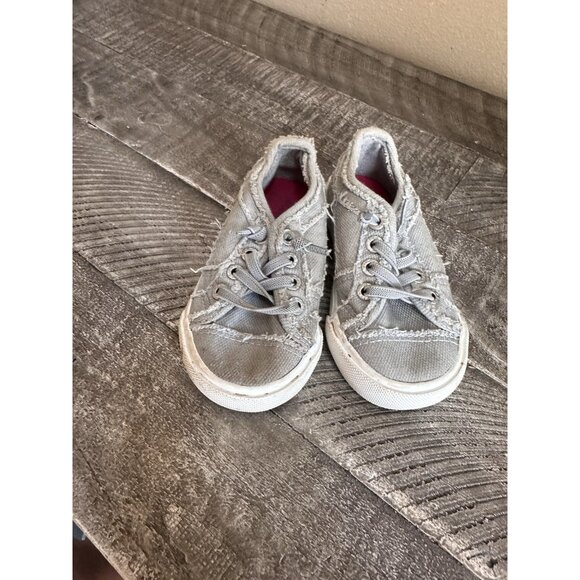Blowfish Malibu Toddler Play-t Sneakers Grey Size 6 - Picture 2 of 4
